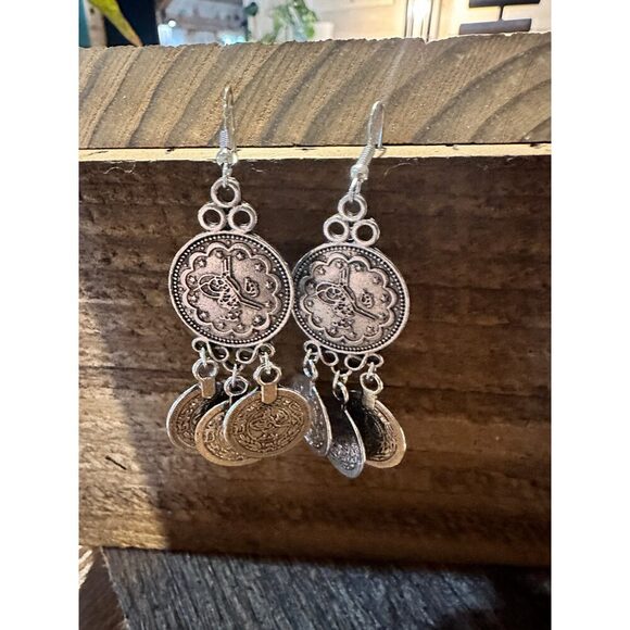 Vintage-Inspired Boho Coin Dangle Earrings in Gift-Ready Box - Picture 2 of 10